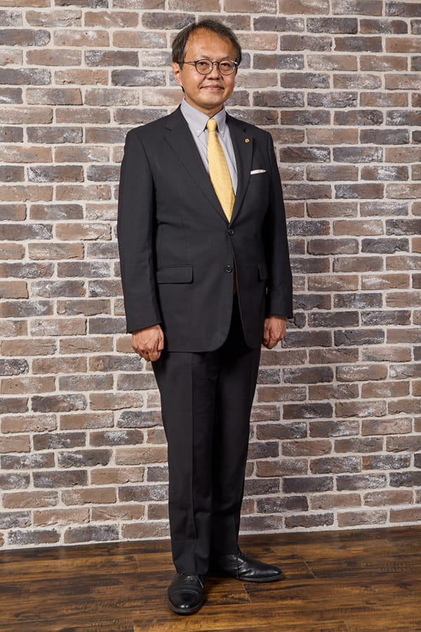 M.YANAKA